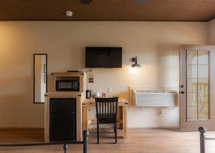 -pet Friendly- Miners #5 -two Double Beds - Private Balcony 2* Tombstone