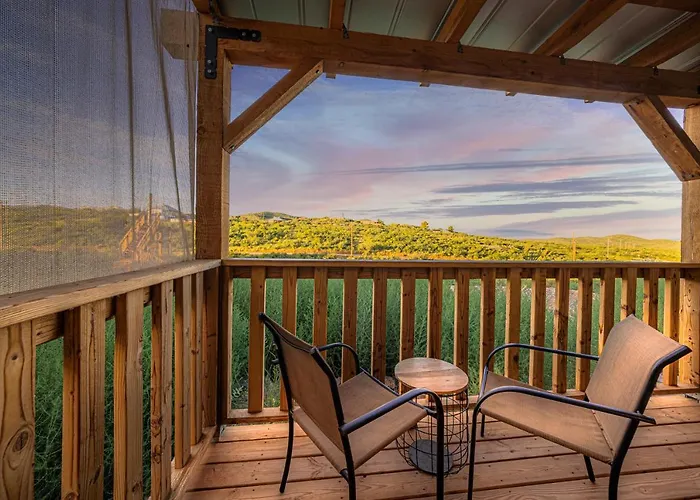 -pet Friendly- Miners #5 -two Double Beds - Private Balcony Ferienpark Tombstone