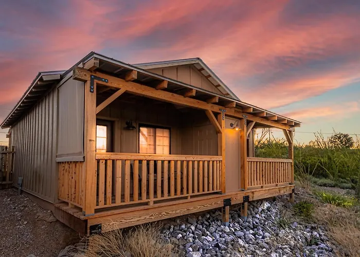 -pet Friendly- Miners #5 -two Double Beds - Private Balcony