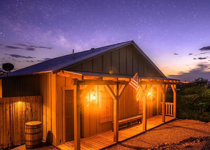 -pet Friendly- Miners #5 -two Double Beds - Private Balcony