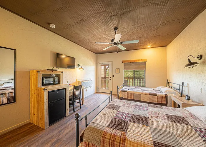 -pet Friendly- Miners #5 -two Double Beds - Private Balcony Ferienpark