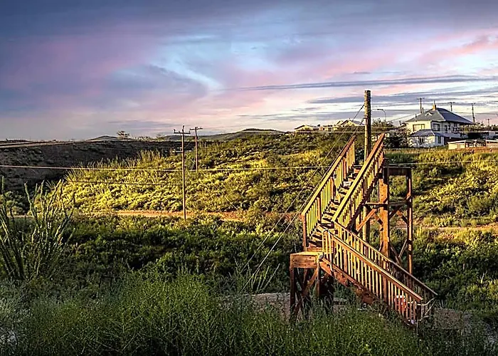 -pet Friendly- Miners #5 -two Double Beds - Private Balcony Tombstone