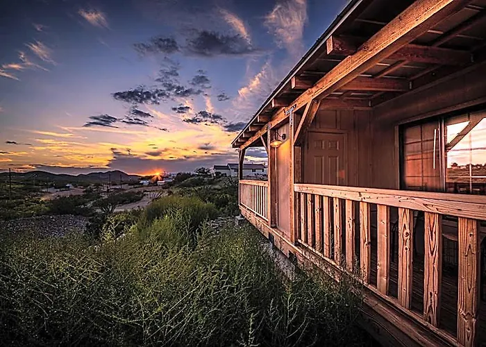 -pet Friendly- Miners #5 -two Double Beds - Private Balcony Tombstone
